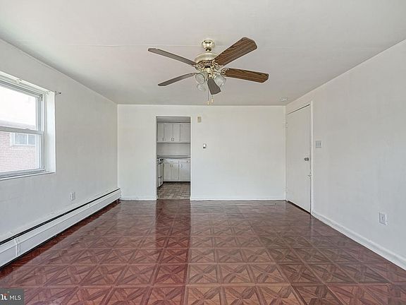 5th image of 6018 Highland Ave