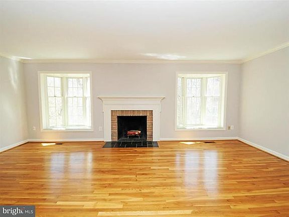5th image of 6612 Midhill Pl