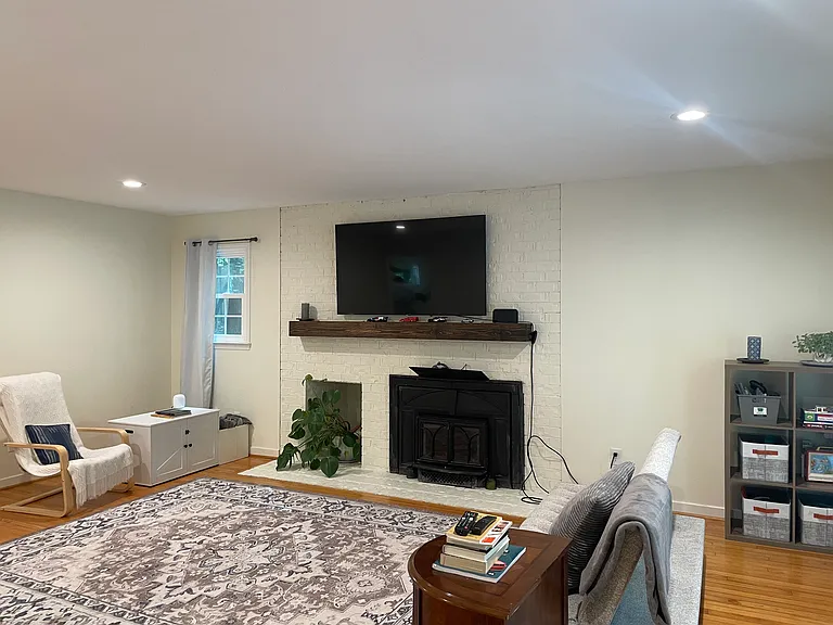 620 Arlington St — Photo 13