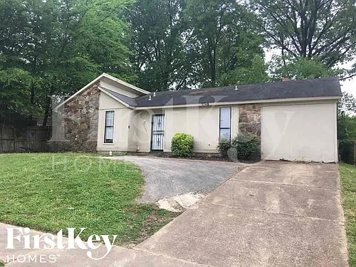 5749 Jardin Pl Photo 1