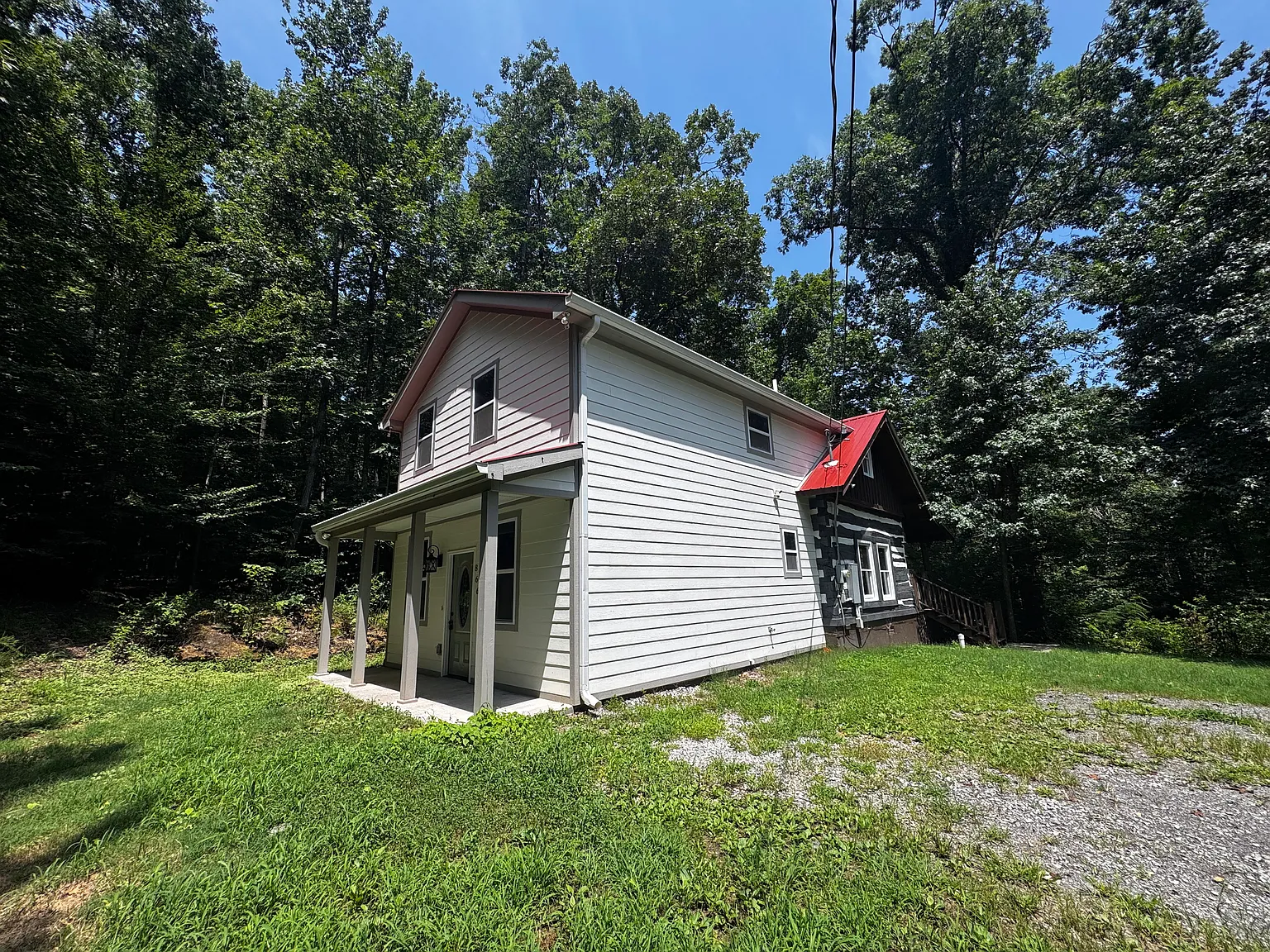 2 bed, 1300 sqft, $1,795 — Photo 2