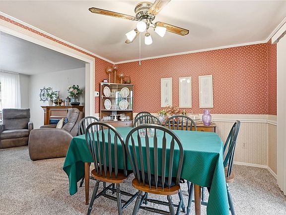 4th image of 1522 Leona Ave