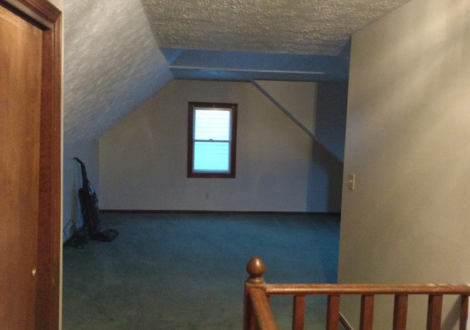 Upstairs bed room