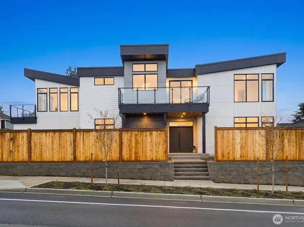 19742 20th Avenue NW, Shoreline, WA 98177