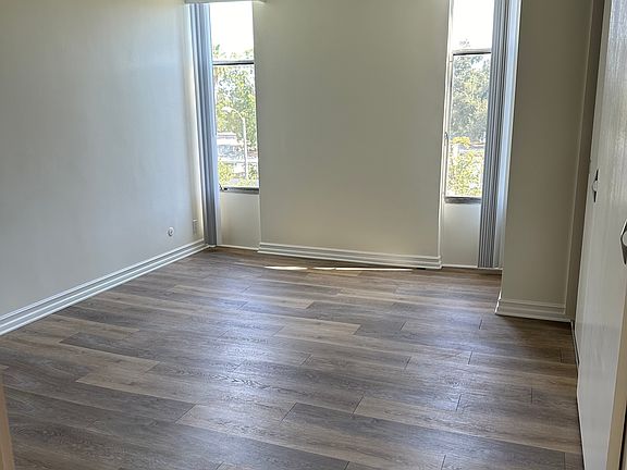 5th image of 1155 E Del Mar Blvd #2B-2Ba-1100Sqft