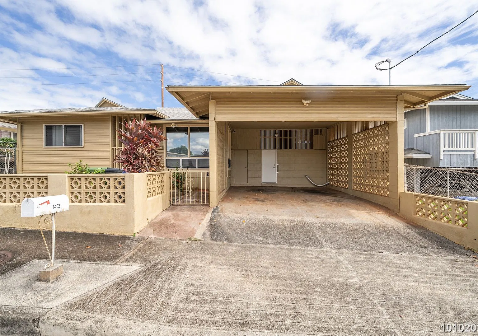 Studio in Pearl City $1500 1453 Kalauipo Street - Utilities Included — Photo 2