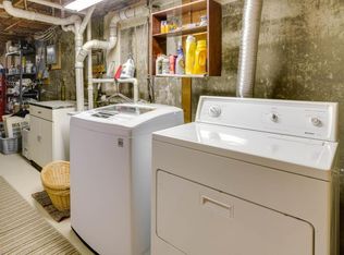 1013 Dorwood Dr, Lake Geneva, WI 53147