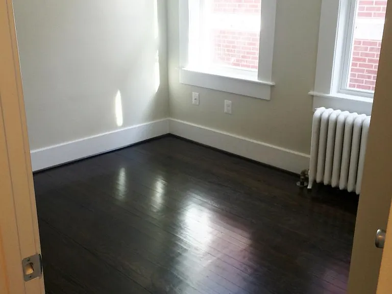 1621 Wisconsin Ave NW #2B — Photo 3