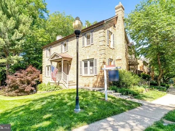 12498 Sweet Leaf Ter, Fairfax, VA 22033