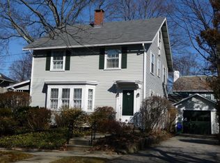 140 Laurel Ave, Providence, RI 02906