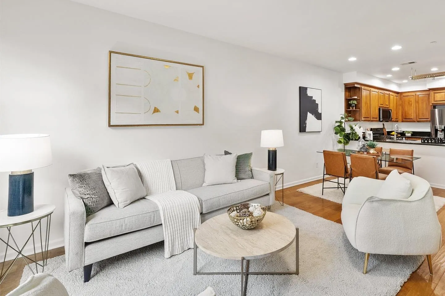 582 Almaden Walk Loop photo 1