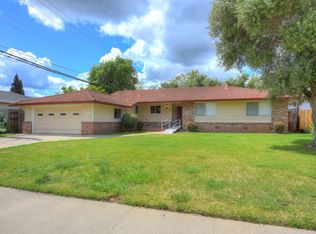 5135 Oleander Dr, Carmichael, CA 95608