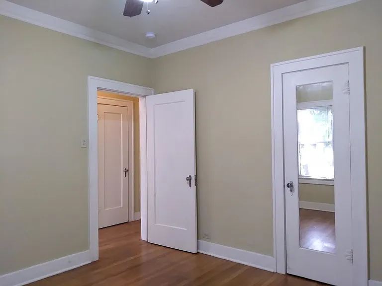 127 W Craig Pl — Photo 14