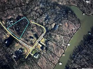 225 Crystal Falls Rd, West Union, SC 29696