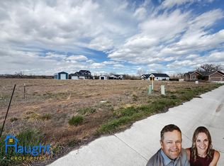 1214 Big Horn Dr, Douglas, WY 82633