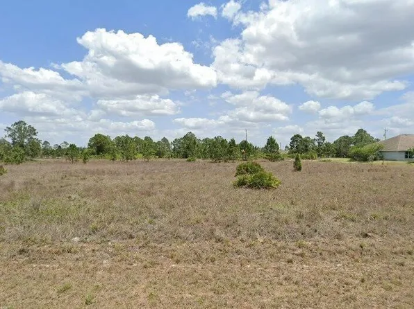 727 Frontenac Ave S, Lehigh Acres, FL 33974