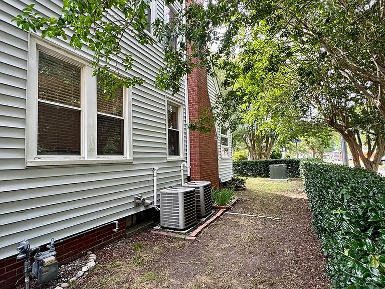9251 Atwood Ave — Photo 54