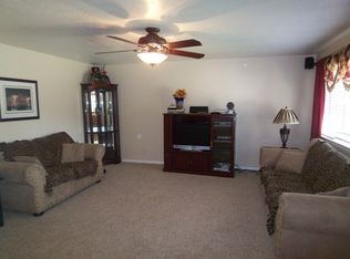 1945 E Rialto Ave, Fresno, CA 93726