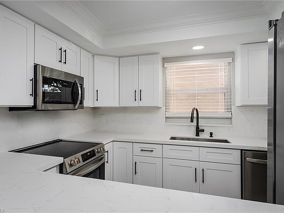 3rd image of 5419 Rattlesnake Hammock RD #107