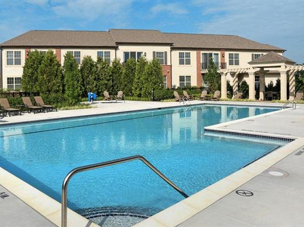 2063 Shearwater Cir #23103