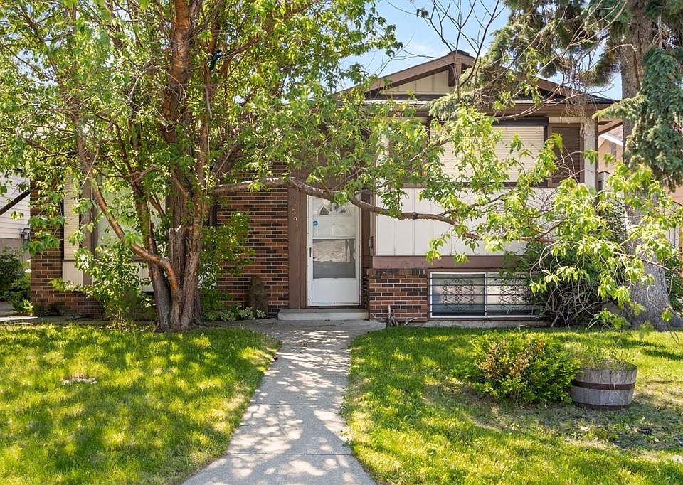 1st image of 4739 N Rundlewood Rd NE