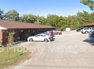 1816 Lively Rd, Maryville, TN 37801