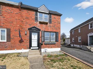 329 Holland St, Crum Lynne, PA 19022
