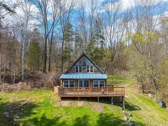 2nd image of 184 Ticklenaked Pond Road
