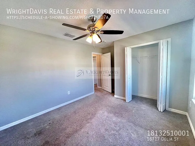 16717 Delia St — Photo 23