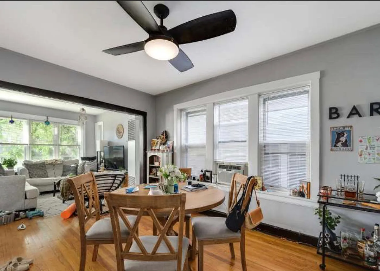 2 bed, 1025 sqft, $2,800 — Photo 3