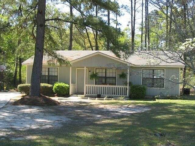 129 Royal Ave