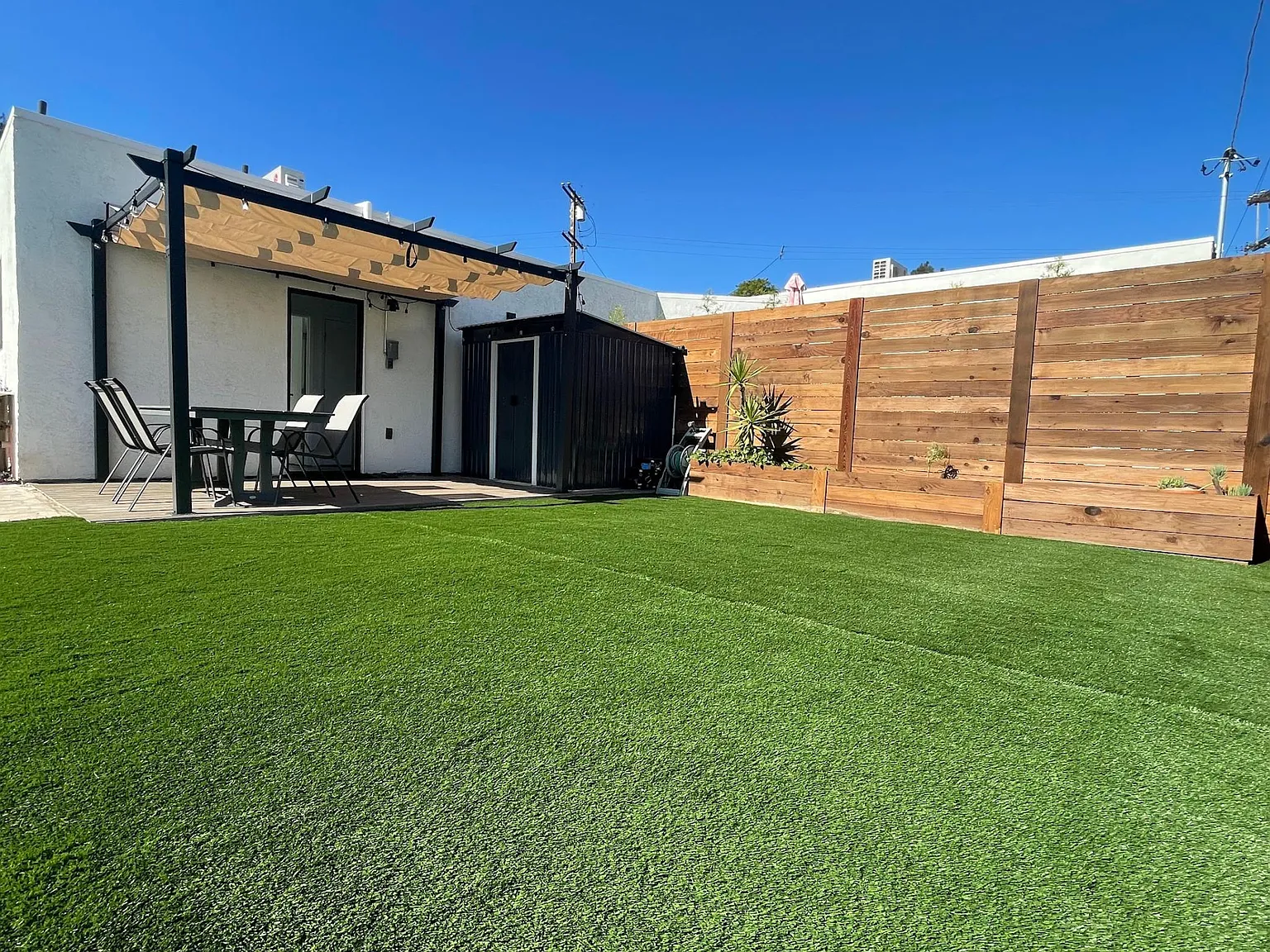 3407 N Mountain View Dr — Photo 4