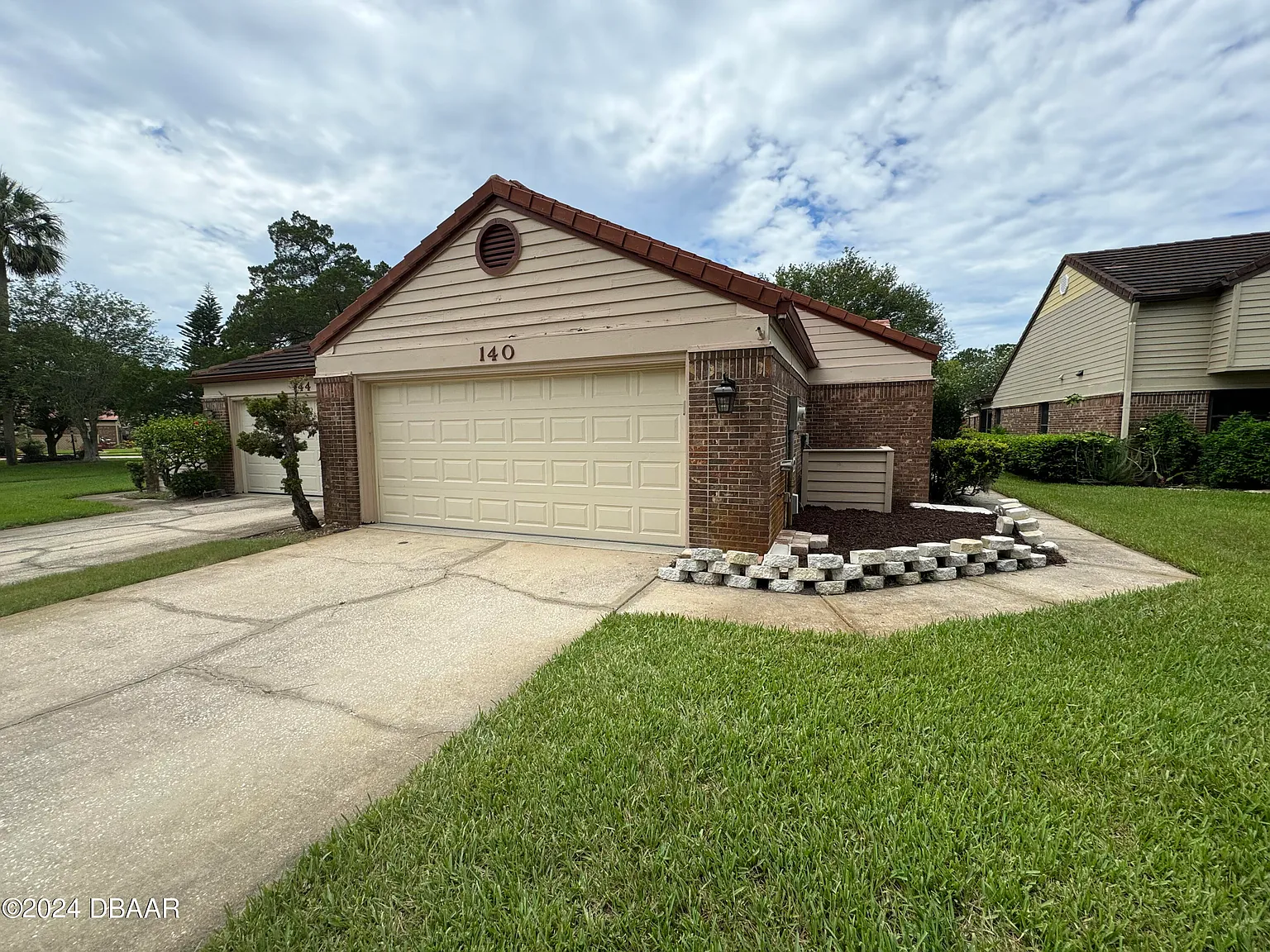 3 bed, 2.0 bath, 1585 sqft, $2,350 — Photo 1
