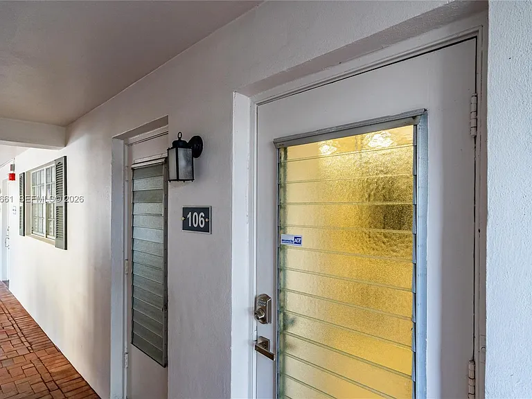 455 Paradise Isle Blvd #106 — Photo 3