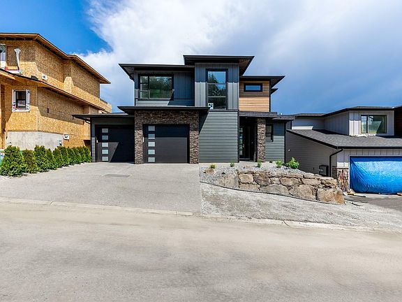 2nd image of 830 Westview Way #14