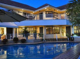 1181 N Harbor Dr, Riviera Beach, FL 33404