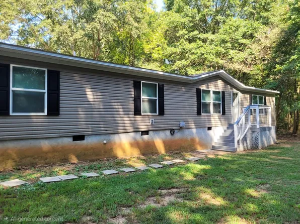 165 Silver Cir, Royston, GA 30662