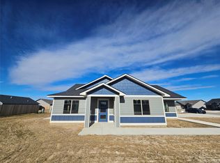 1315 Marboeuf Blvd, Dodge City, KS 67801