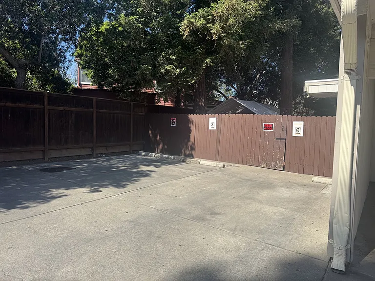 240 Bendorf Dr #9 — Photo 12