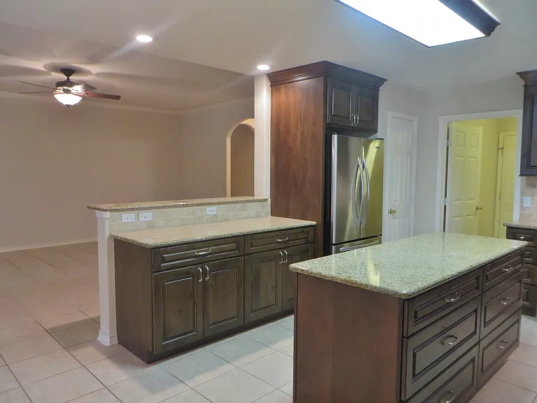 117 Pecos Ct — Photo 8