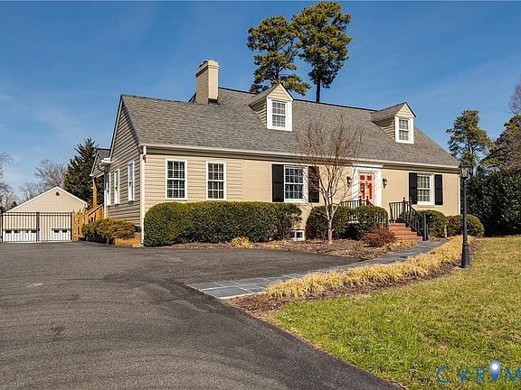 3rd image of 816 Westham Pkwy