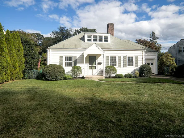 20 Woodlawn Avenue, Norwalk, CT 06854