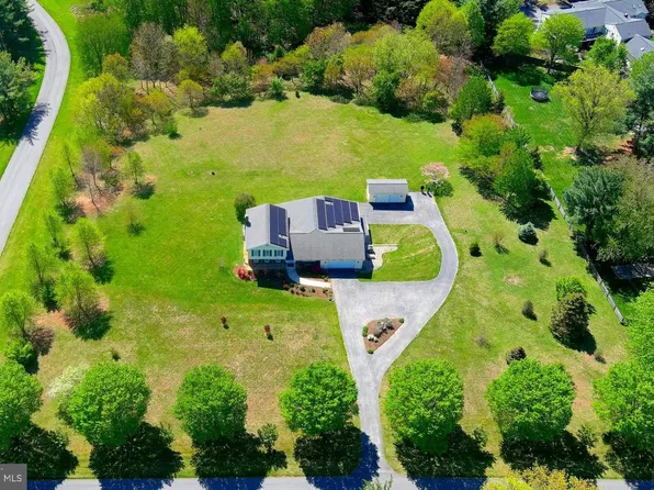 13789 Blythedale Dr, Mount Airy, MD 21771