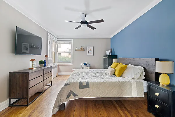 Sold by Corcoran | media 14