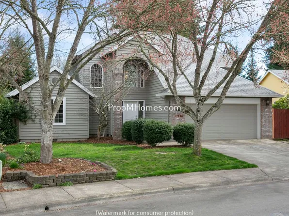 17736 SW Nels Dr, Sherwood, OR 97140