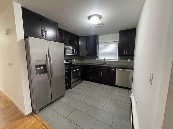 1401 45th St Floor 2