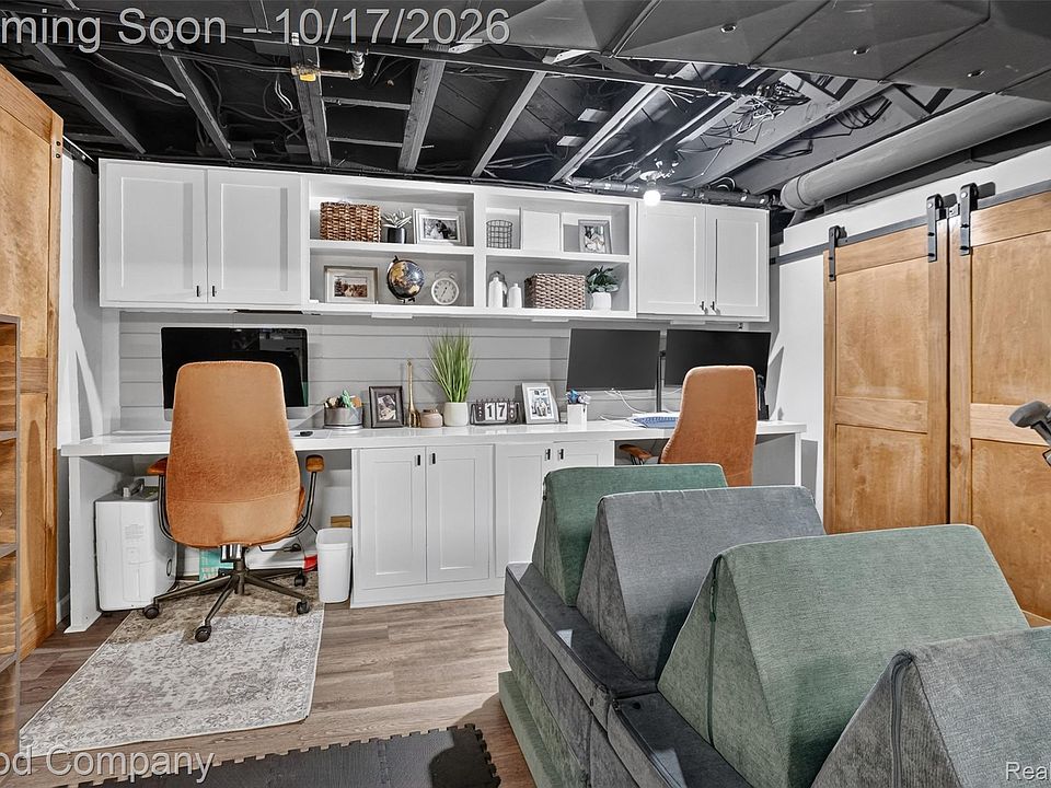 713 N Wilson Ave, photo 22