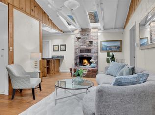 136 2nd St, Pacific Grove, CA