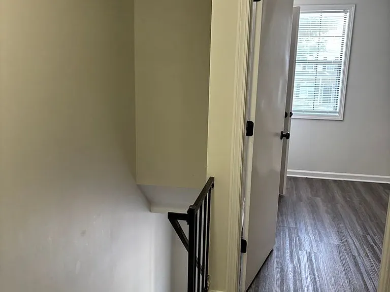 1620 Baltimore Dr #C — Photo 11