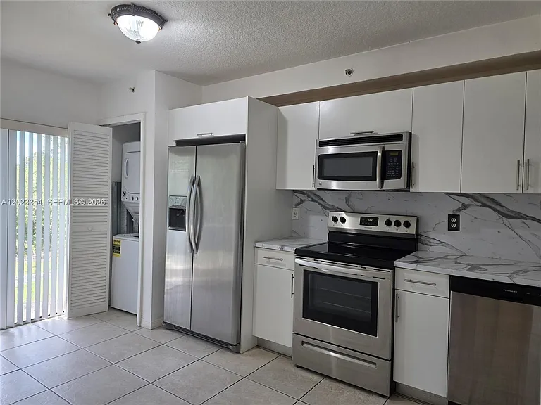 22901 SW 88th Pl #102 — Photo 2